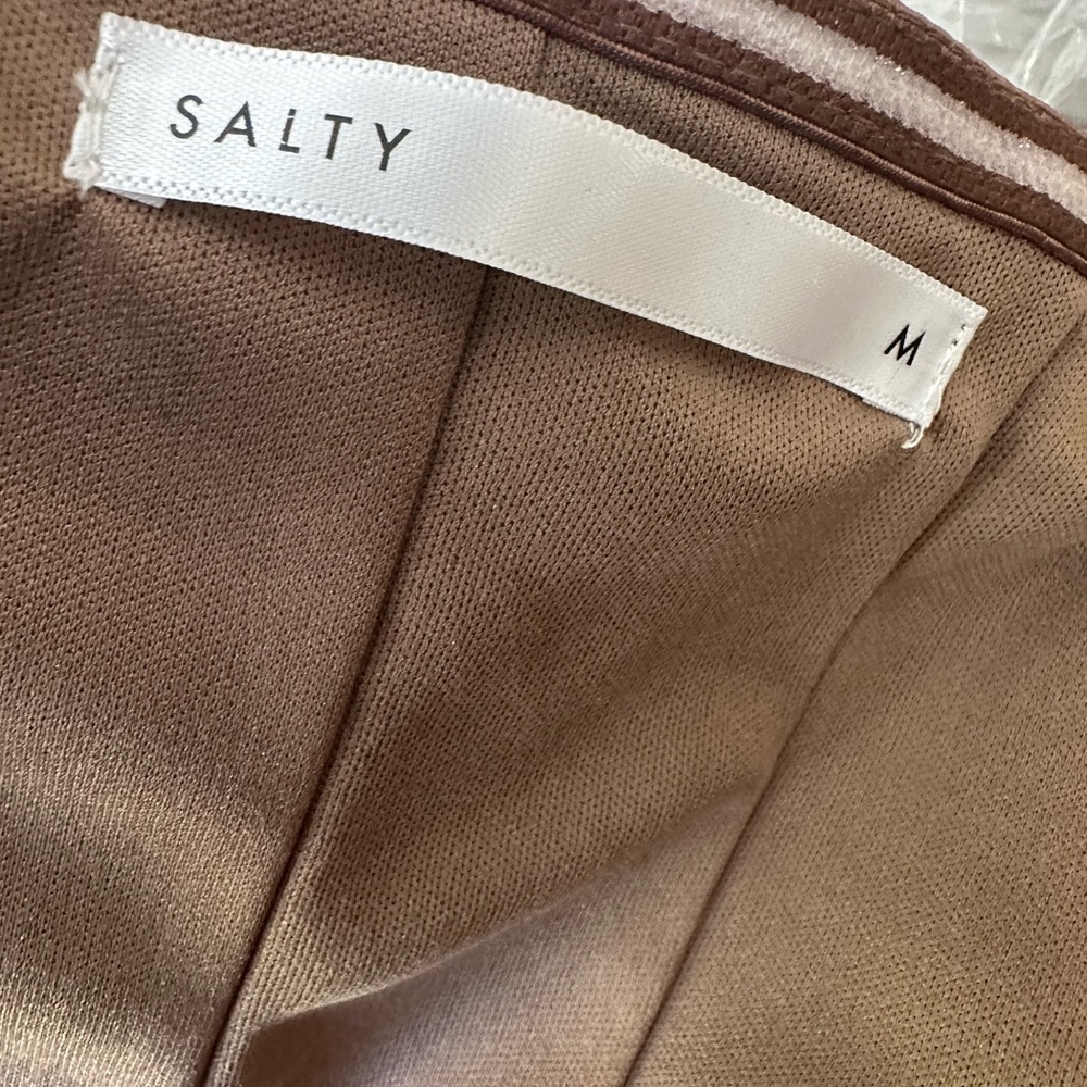 SALTY STRAPLESS TOP FAUX LEATHER​ - Picture 6 of 6